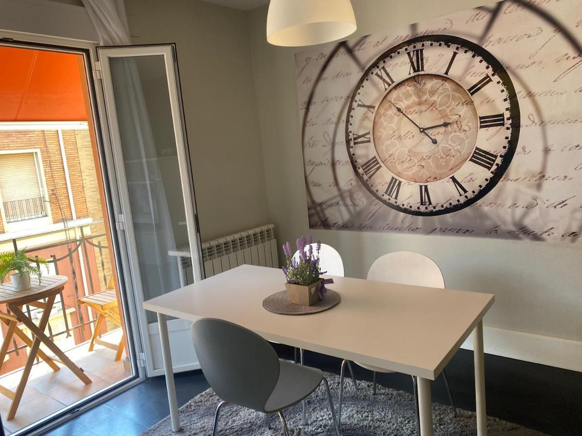 Apartamentos Logrono Centro, Tic Tac, Wifi エクステリア 写真