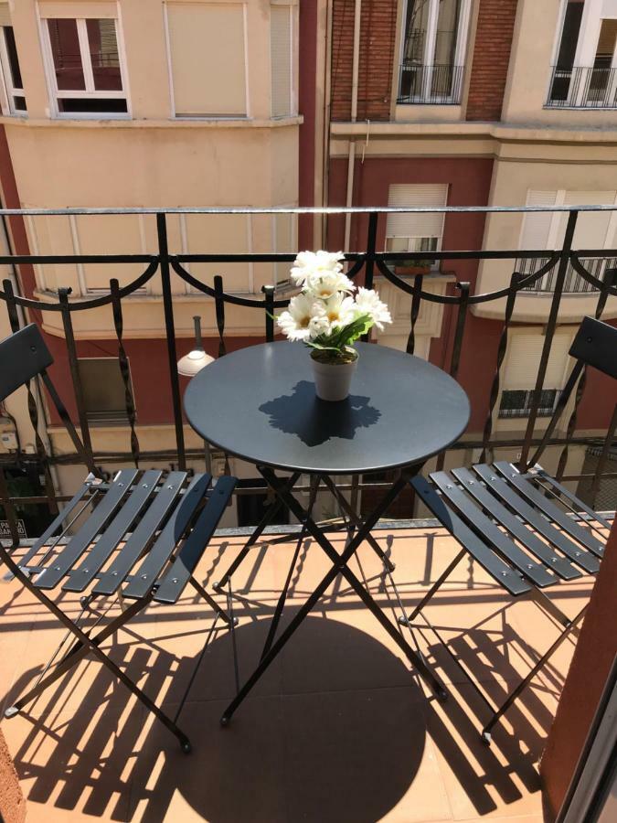 Apartamentos Logrono Centro, Tic Tac, Wifi エクステリア 写真